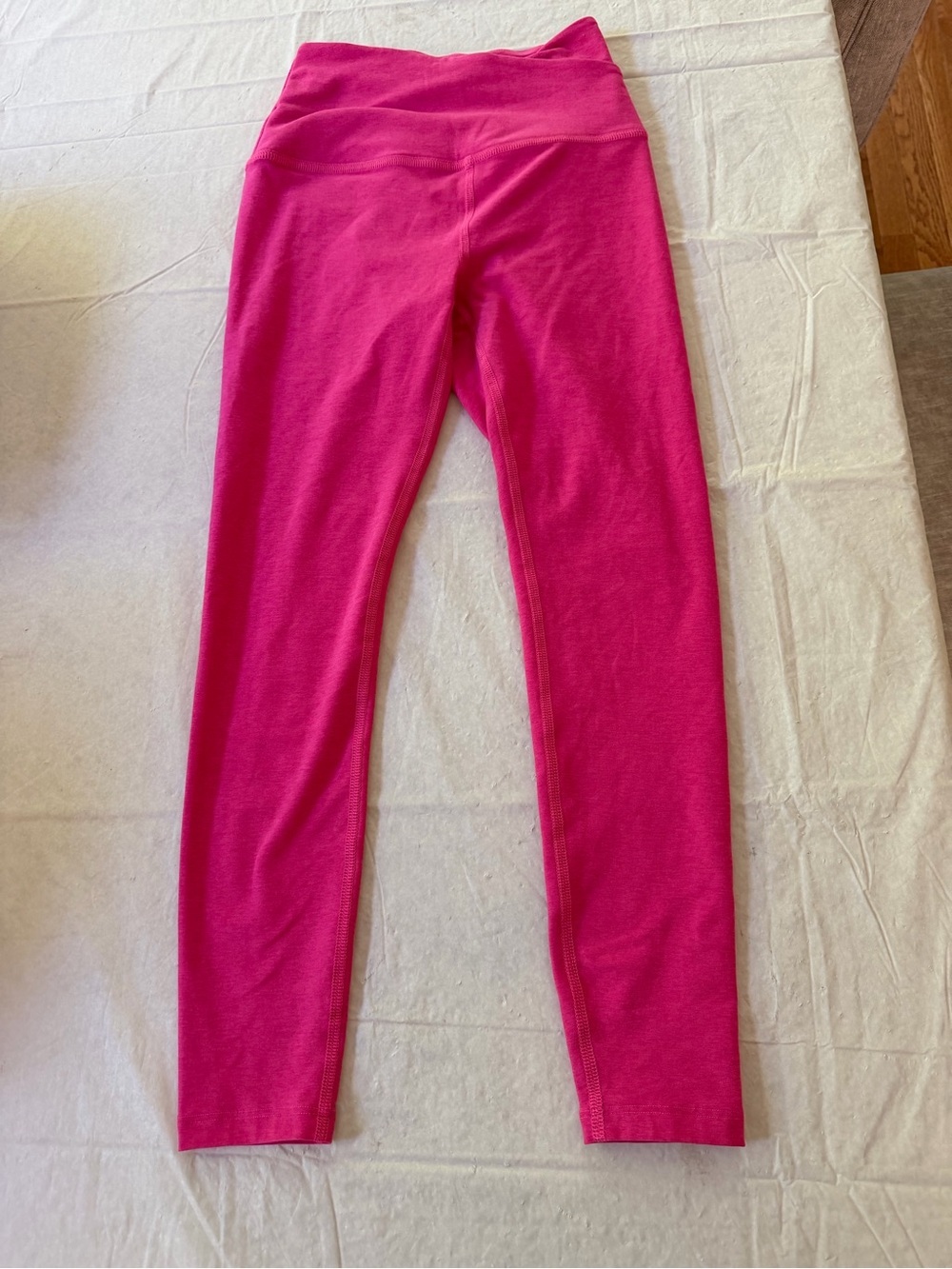 Beyond Yoga Bike leggingsPink Cross Over Waist Band High Waist Excellent Size S